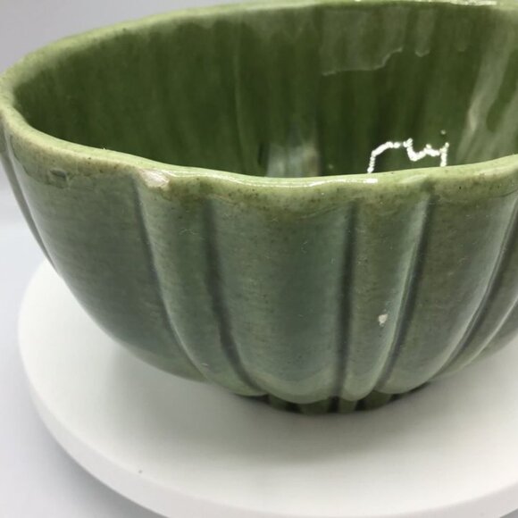 Vintage Haeger Pottery Bowl - Picture 4 of 4